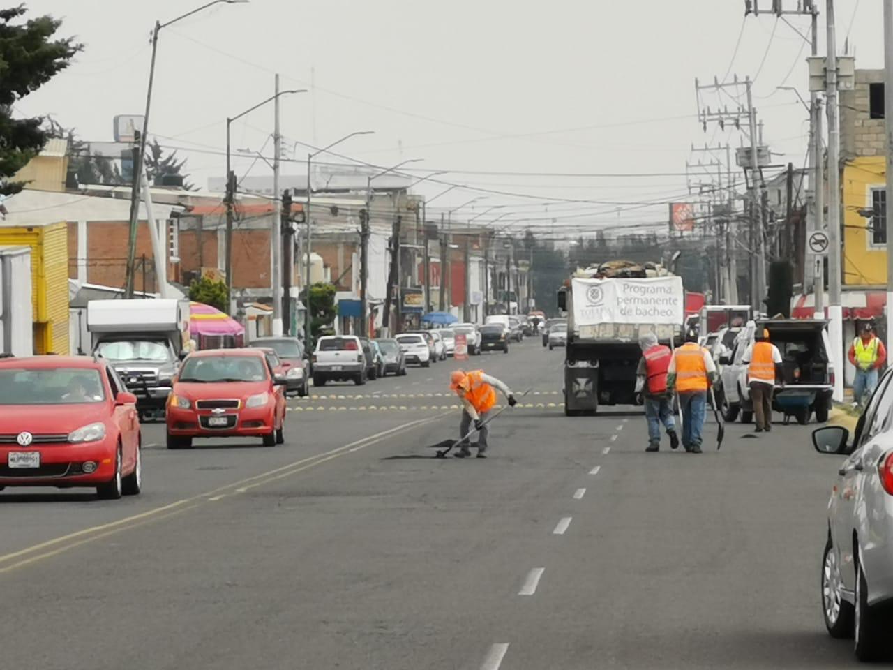 Jornadas permanentes de bacheo en Toluca