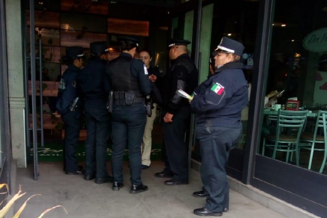 Implementa policía de Toluca operativo de seguridad en zona de negocios y fraccionamientos