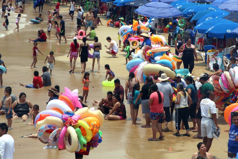 OJO: Estas cinco playas de Acapulco no son aptas para uso recreativo
