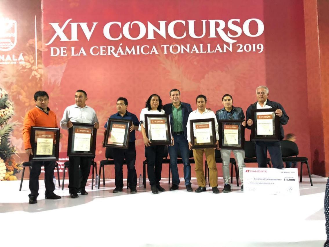 Destacan artesanos de Metepec en Concurso de Cerámica Tonallan 2019