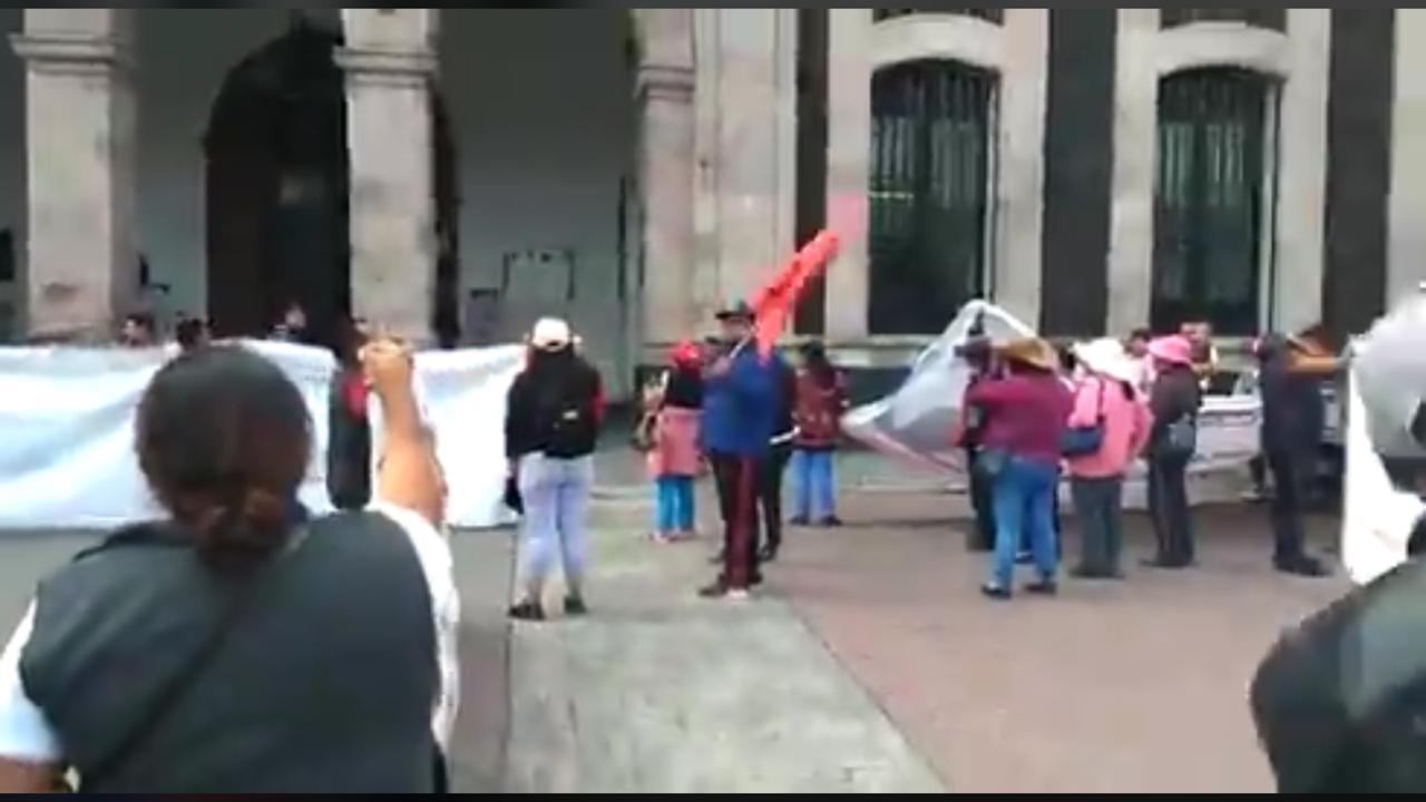 #AlertaVial Antorchistas cierran Independencia