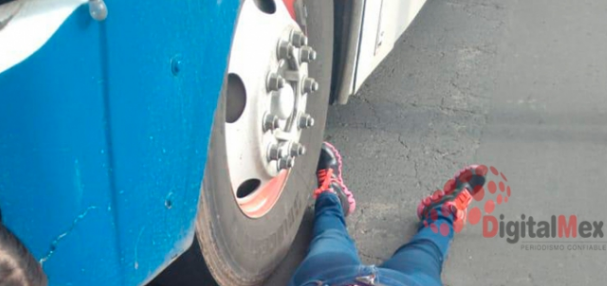 Camión atropella a mujer en Alfredo del Mazo, en Toluca