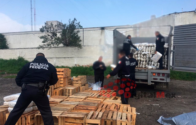 Intentan cruzar 600 kilos de marihuana a Edomex