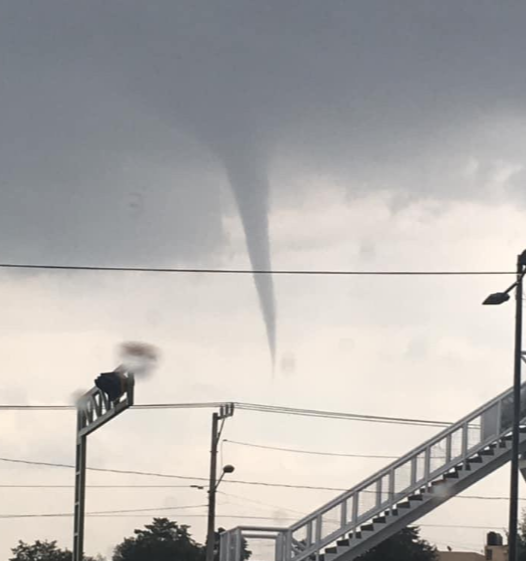 #Toluca: se crea cola de agua en zona del Aeropuerto