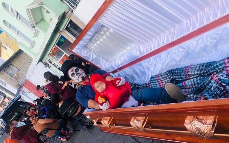 Desfilarán carrozas, catrinas y ataúdes en las calles del centro de Toluca