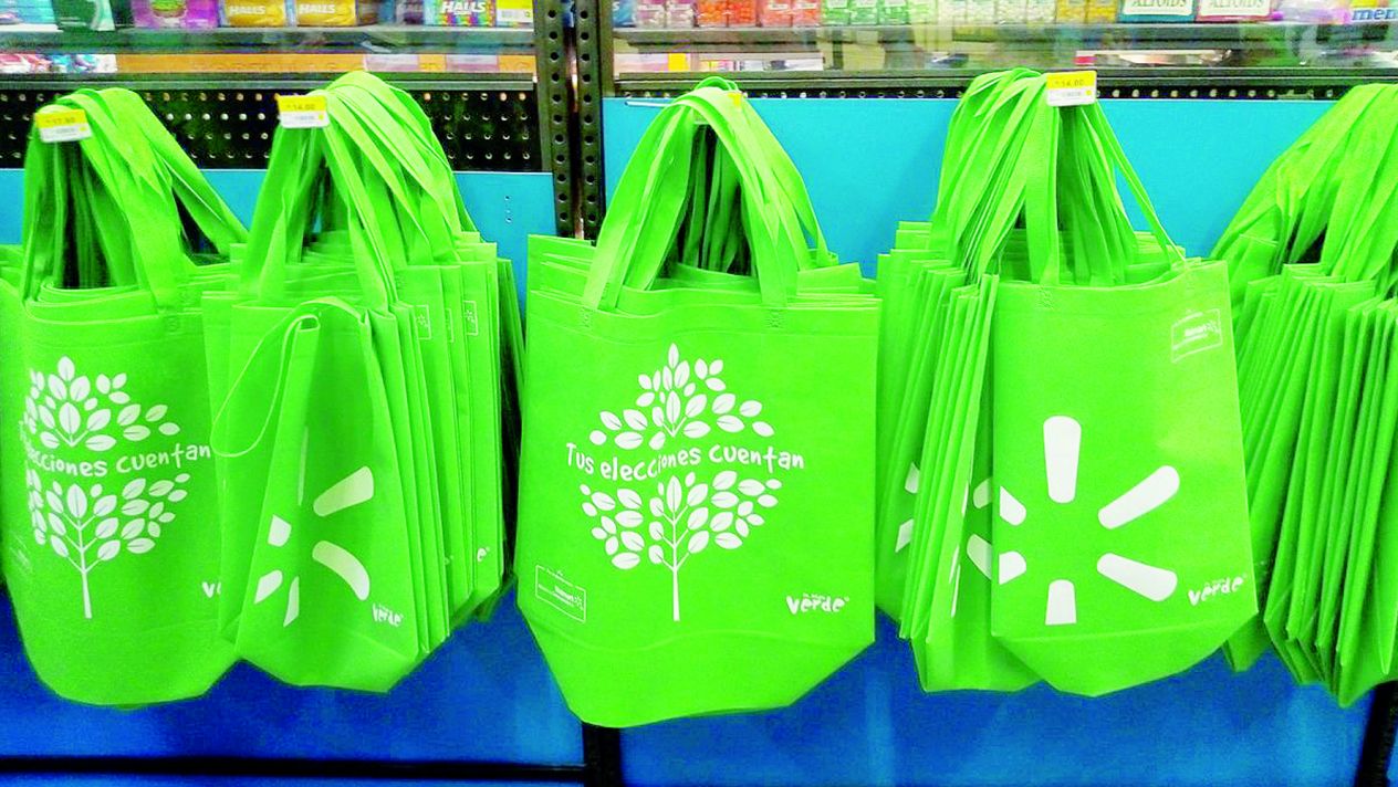 Oxxo, WalMart y Chedraui se unen contra las bolsas de plástico en México