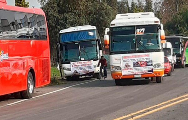 Transportistas respetan, y cancelan bloqueos