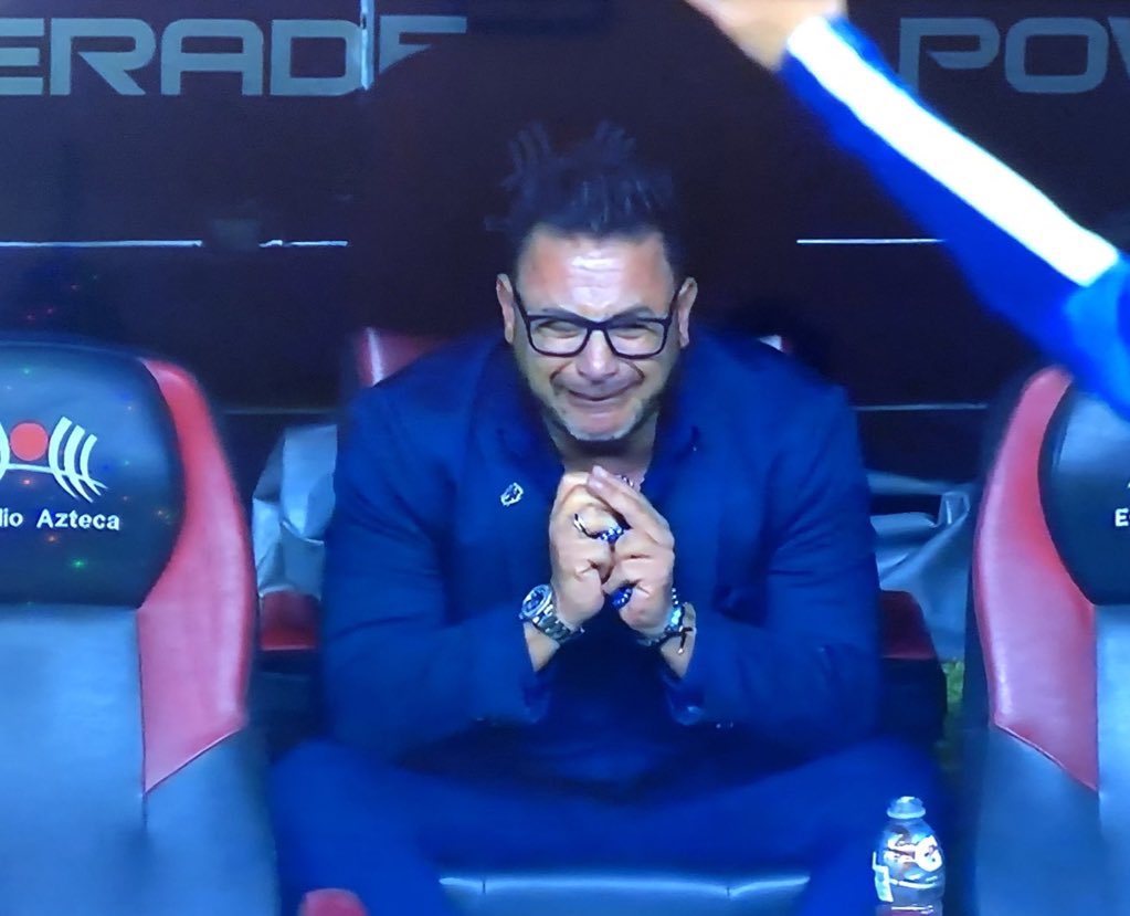 Antonio Mohamed en el Estadio Azteca