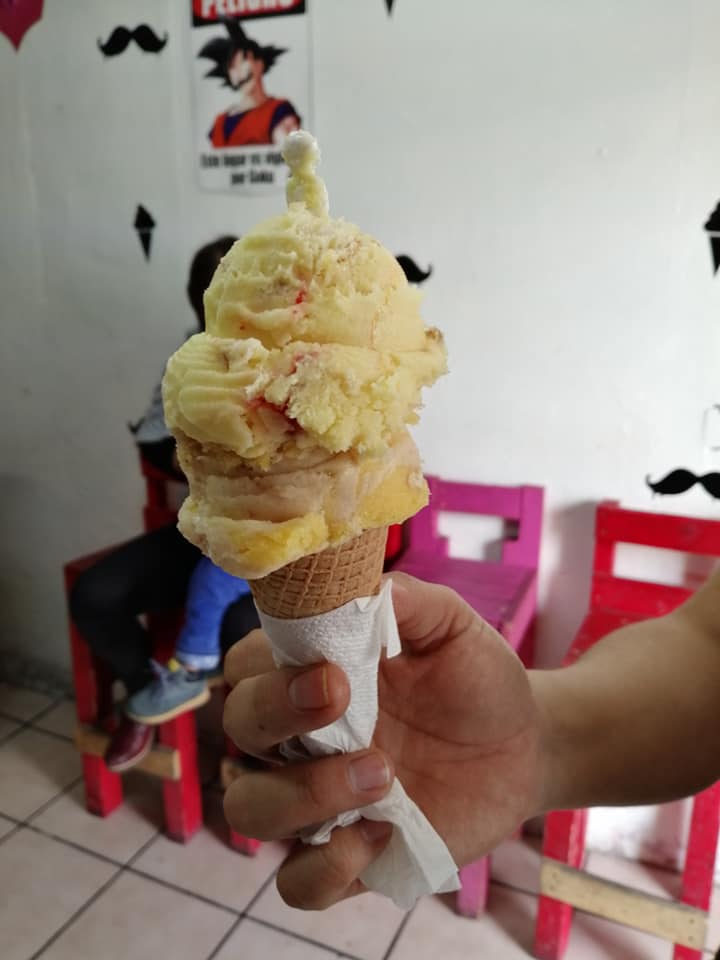 Crean helado de rosca de reyes en Toluca
