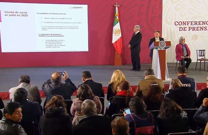 Abasto suficiente de pollo en el pais