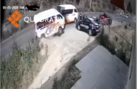 Transporte público del EdoMéx atropella a Policía Estatal