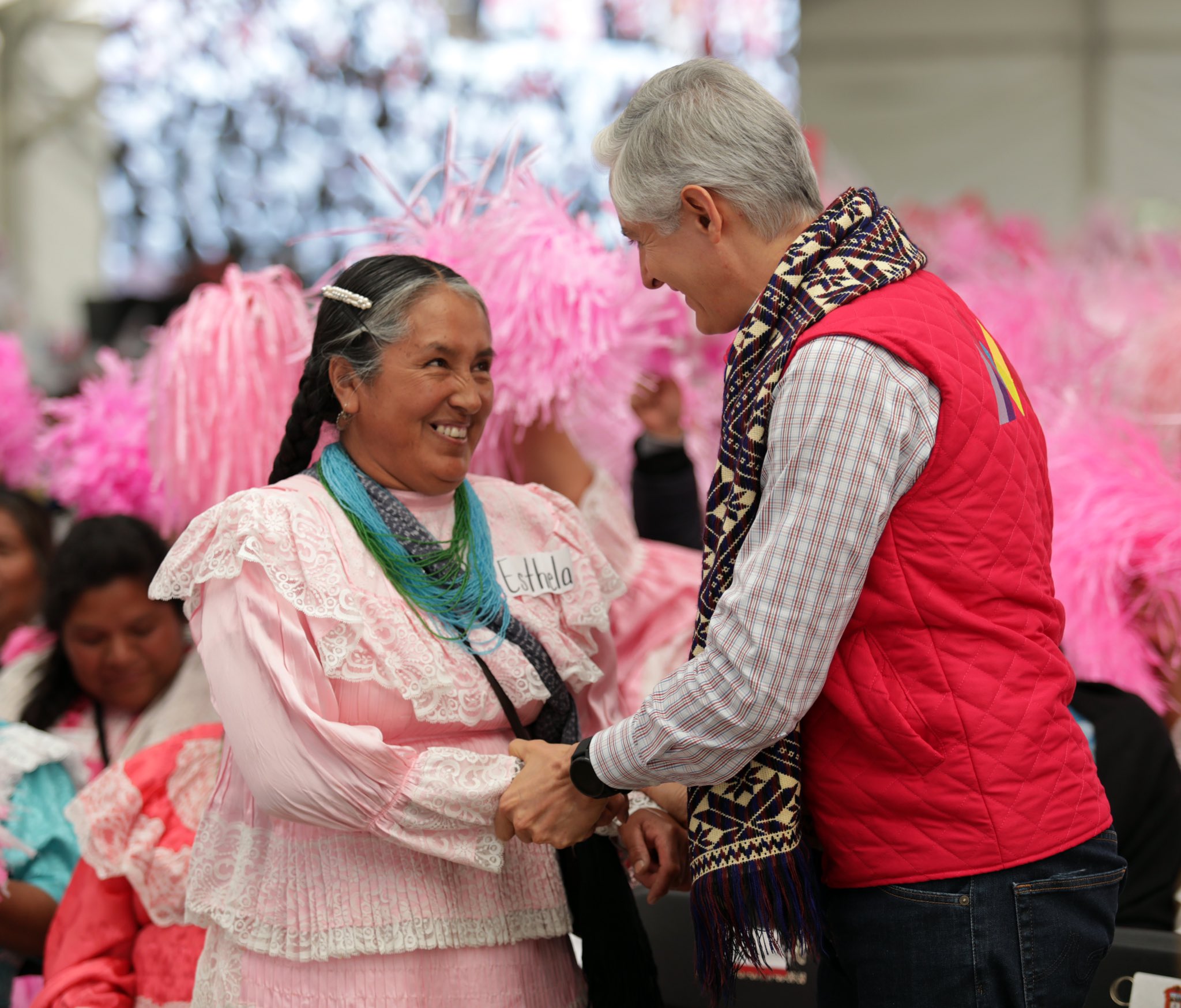 Alfredo del Mazo se autoproclama #GobernadorDeLasMujeres utilizando BOTS en Twitter