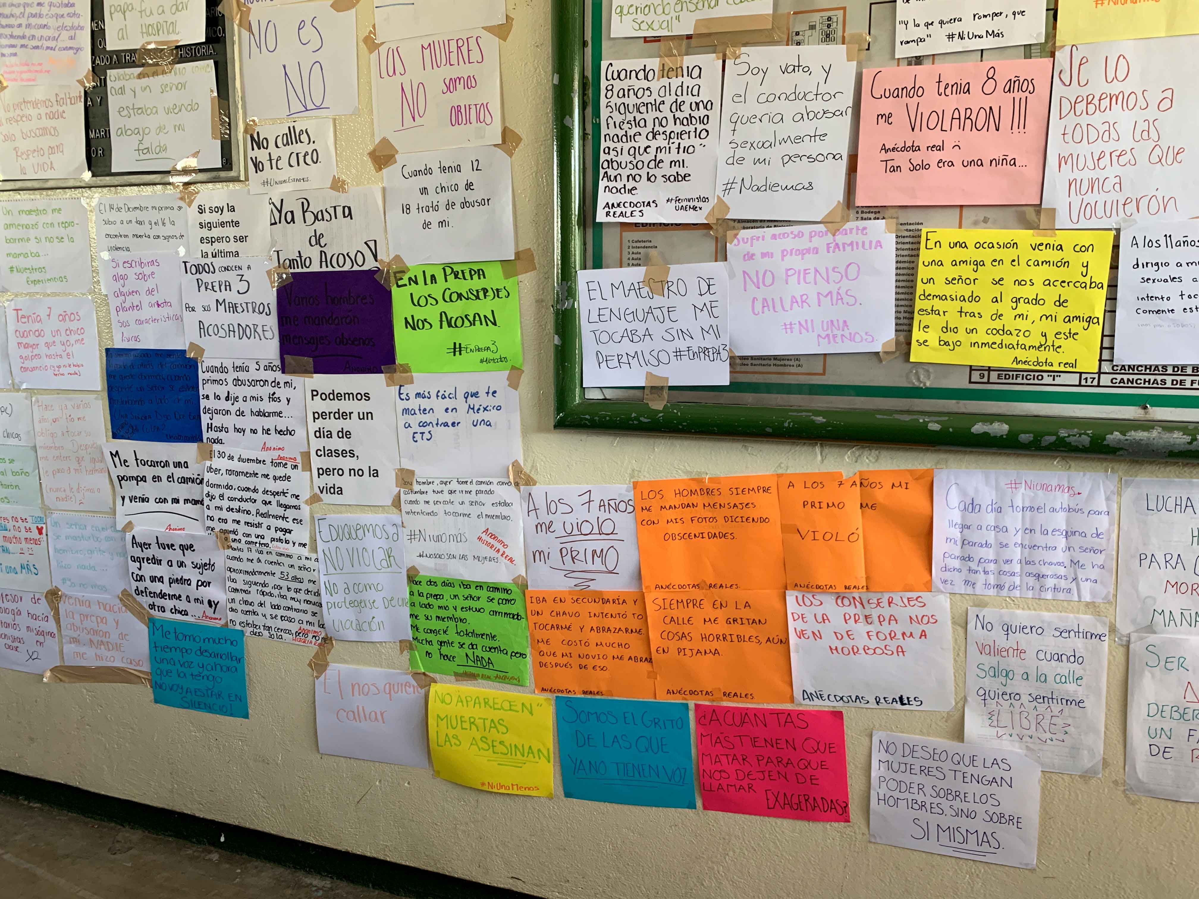 #NiUnaMas ponen nombre y apellidos a maestros señalados de acoso sexual en UAEMex