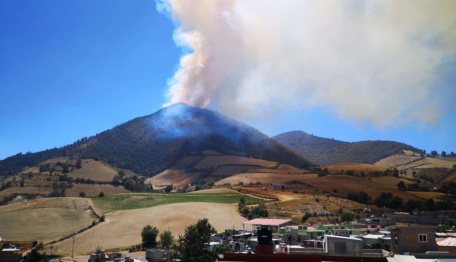 Incendio registrado en el municipio de Calimaya