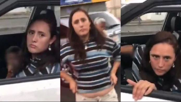 Mujer abandona a sus hijos en un oxxo para castigarlos