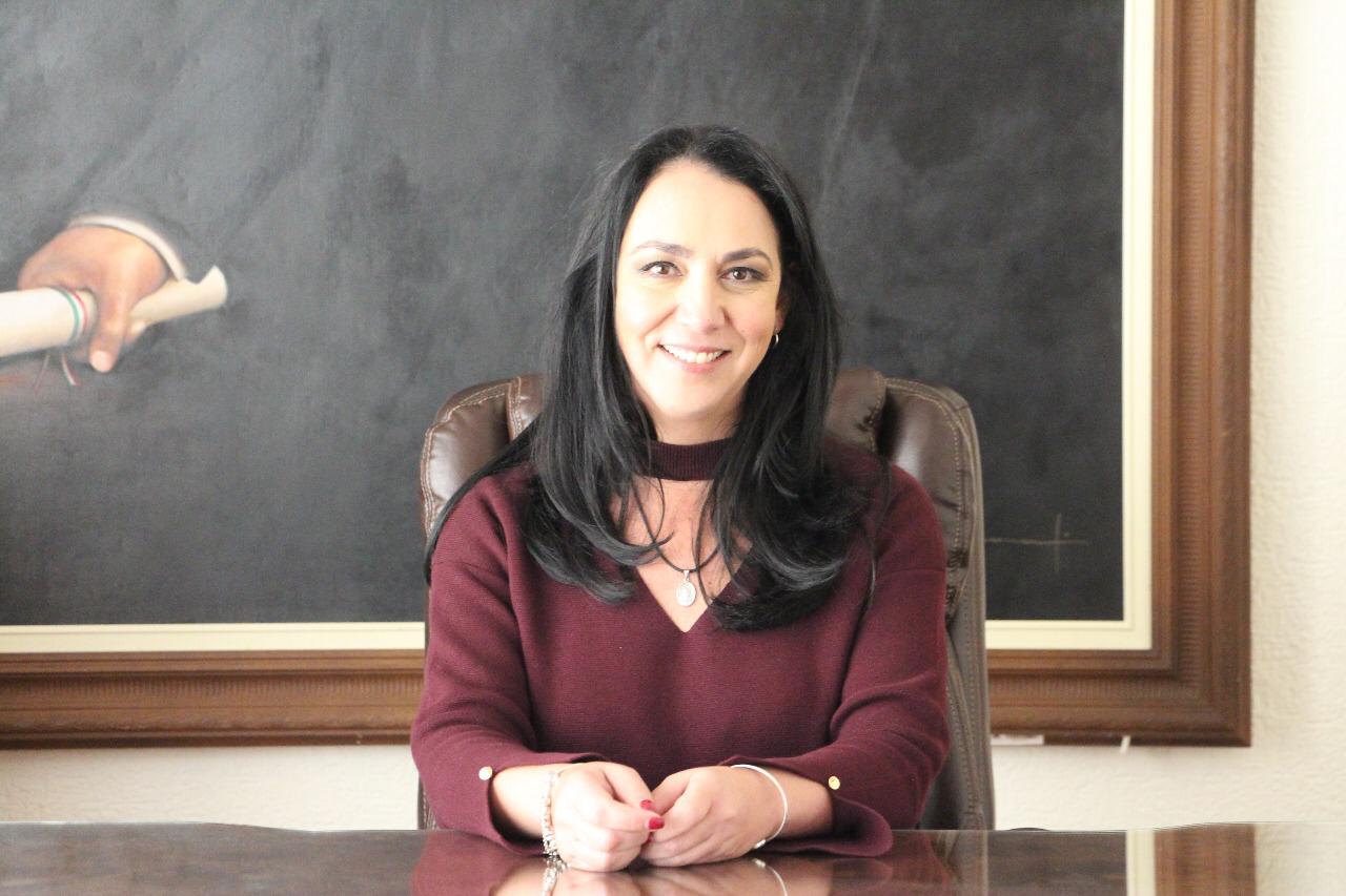 Aíslan a alcaldesa de Metepec, Gabriela Gamboa, por síntomas de Covid-19