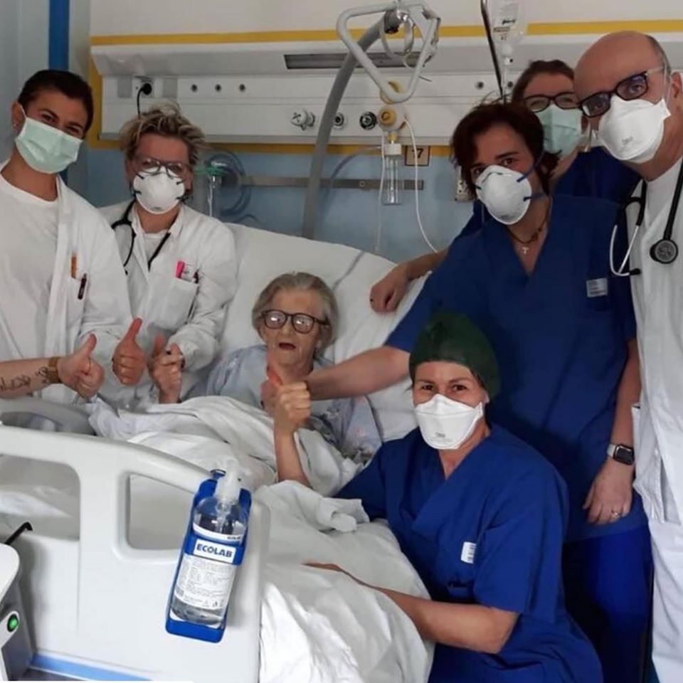 Mujer de 95 años de edad logra curarse de Covid-19