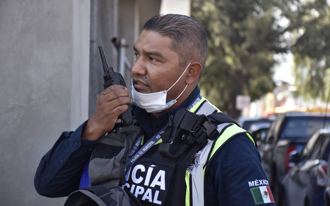Entregan cubrebocas a Policías Municipales de Toluca