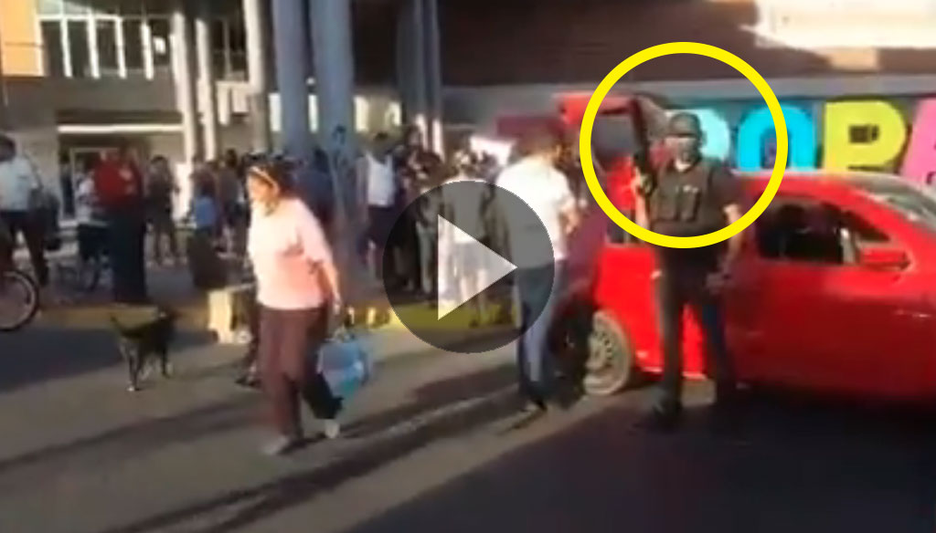 VIDEO|| Presuntos miembros del CJNG reparten despensas en Jalisco