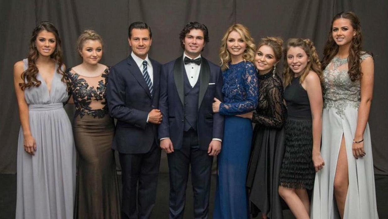 Rastrean cuentas de Peña Nieto y su familia en 50 bancos.