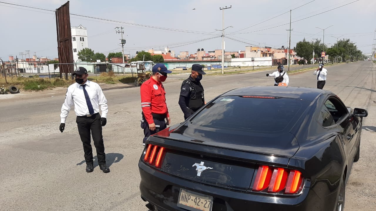 Gatell se equivocó: sí es recomendable usar cubrebocas