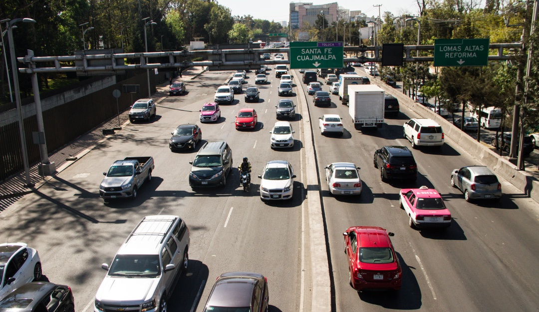 Anuncian que programa "Hoy no circula" se extiende hasta agosto para evitar contagios