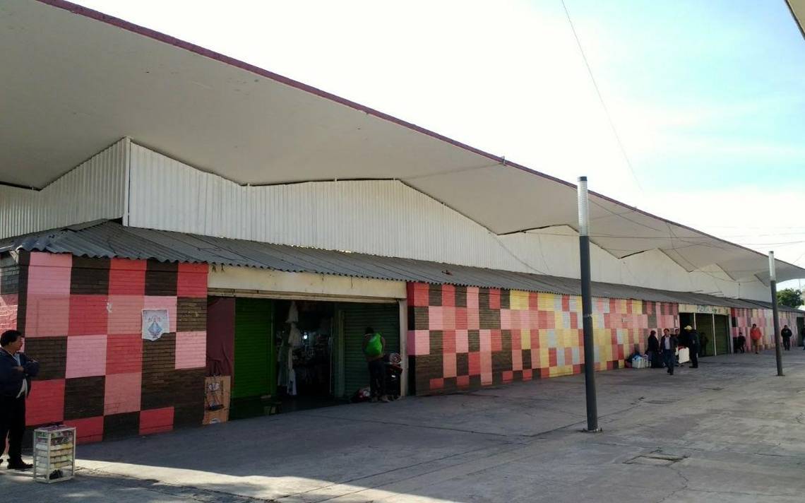 Comerciantes-piden-reabrir-mercado-de-la-Terminal-de-Toluca