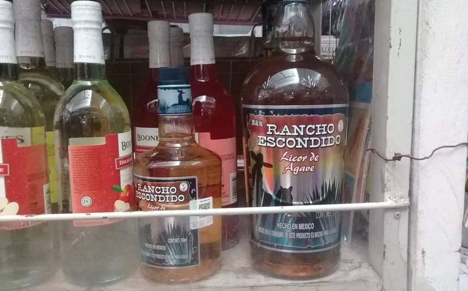 Solicitan no consumir Tequila Rancho Escondido tras ocho muertes