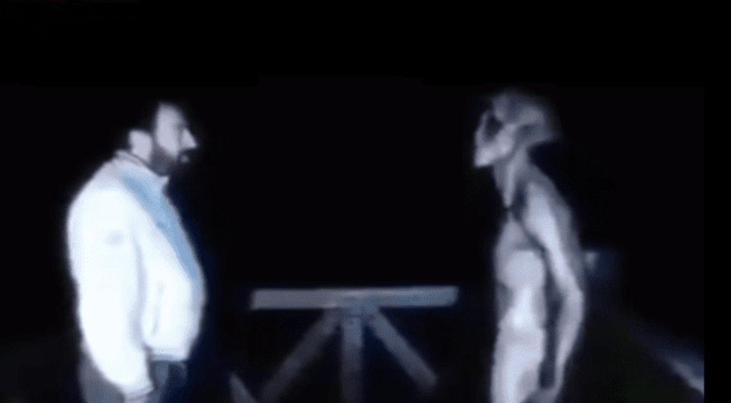 encuentro-hombre-extraterrestre