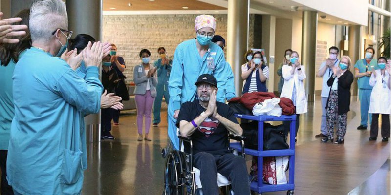 Sobrevive al Covid-19 y ahora debe 1 mdd a hospital