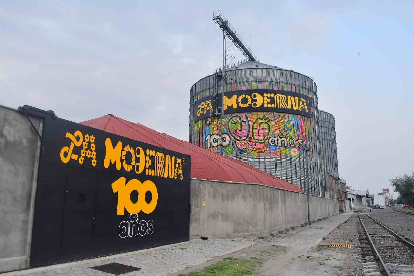 La Moderna cumple 100 años de vida y es una empresa orgullo de Toluca, aquí su historia