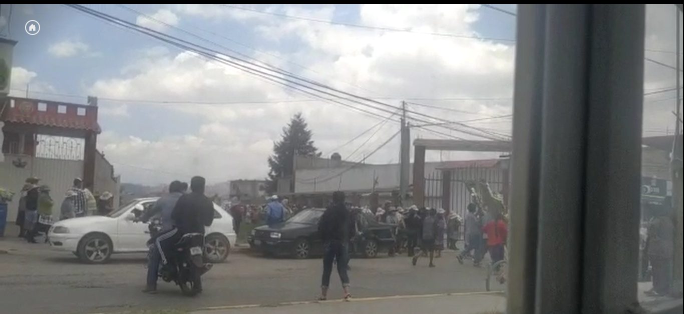 VIDEO || Realizan procesiones fúnebres sin medidas de protección en San Andrés Cuexcontitlán