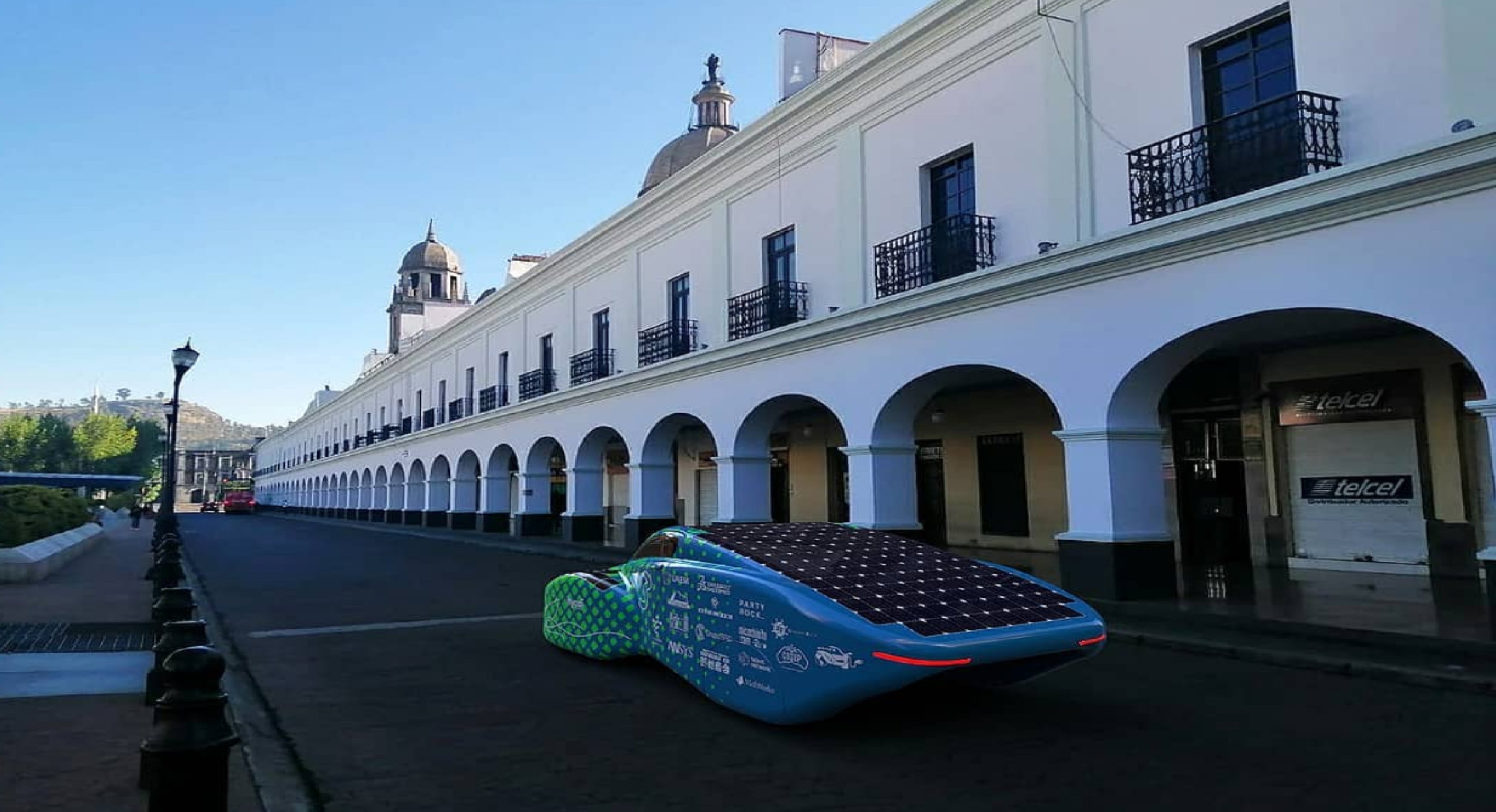Alumnos UAEMex presentan una nueva versión de vehículo solar