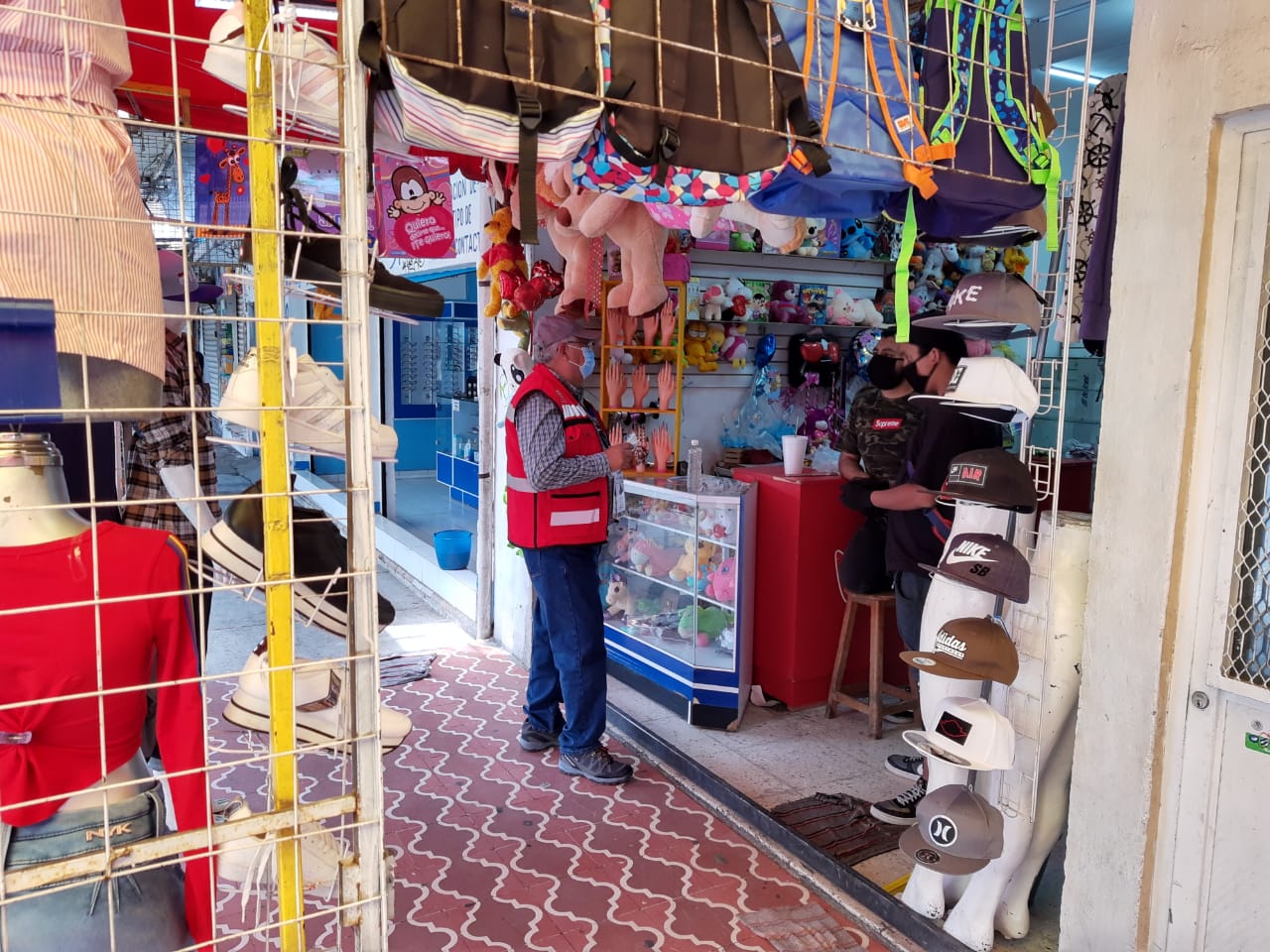 Continúan-suspendiendo-negocios-no-esenciales-en-el-Edomex