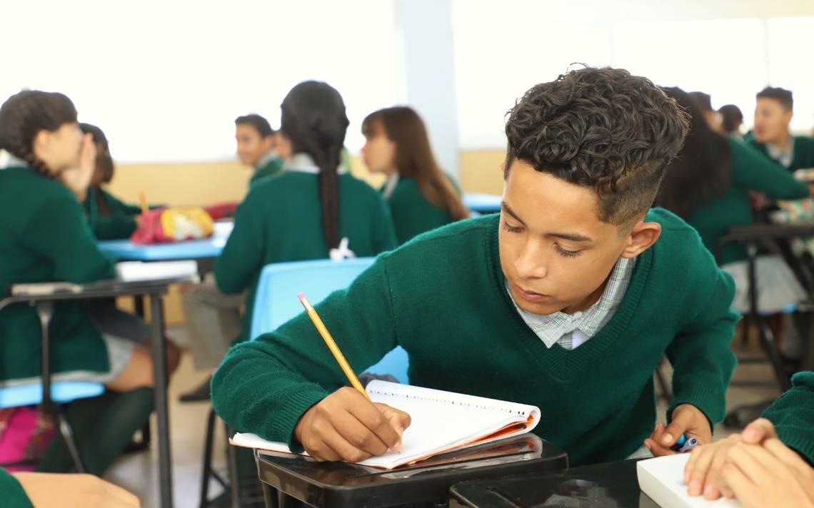 Los alumnos de secundaria pueden pedir una reposición de su certificado de secundaria siguiendo los siguientes datos