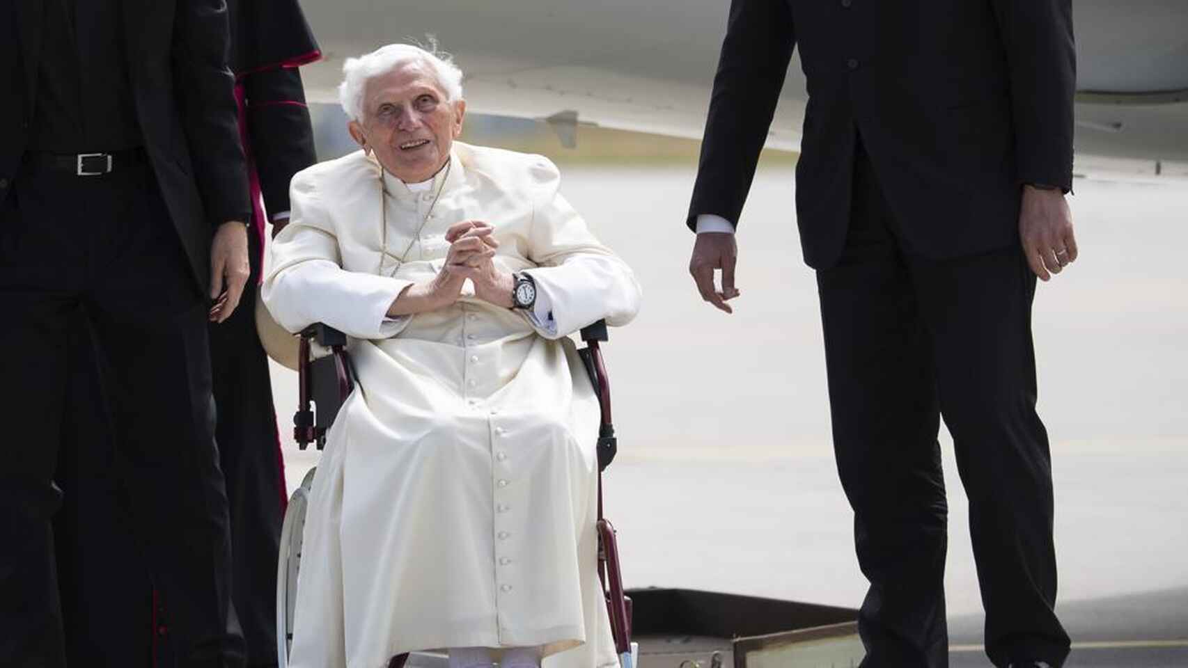 Benedicto XVI se encuentra gravemente enfermo