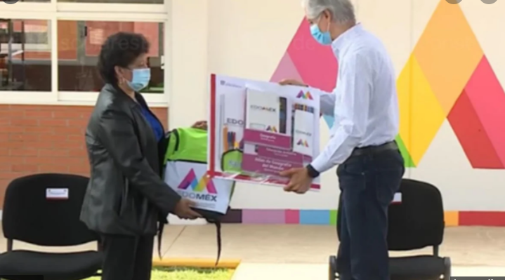 Alfredo del Mazo Maza, dio a conocer que durante la primera semana de clases se comenzará con el programa Útiles Escolares.
