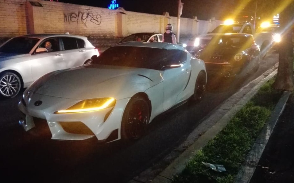 Competencia de arrancones automovilísticos vuelven a Toluca