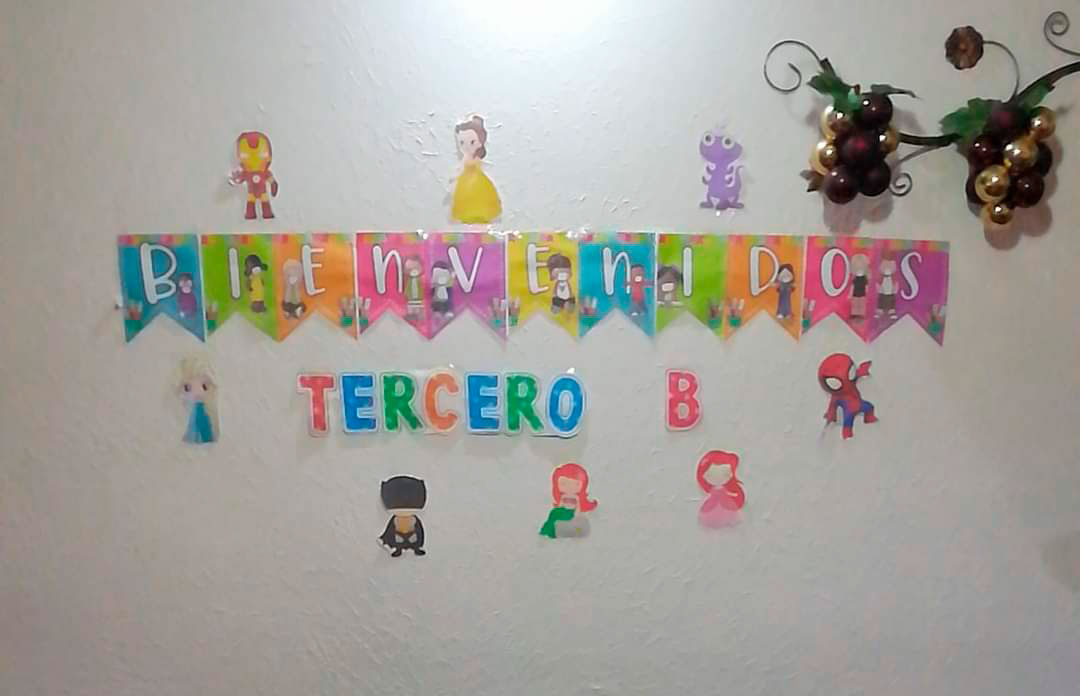 con-ingenio-y-empeno-maestros-inician-con-todo-este-ciclo-escolar-2020-2021-7