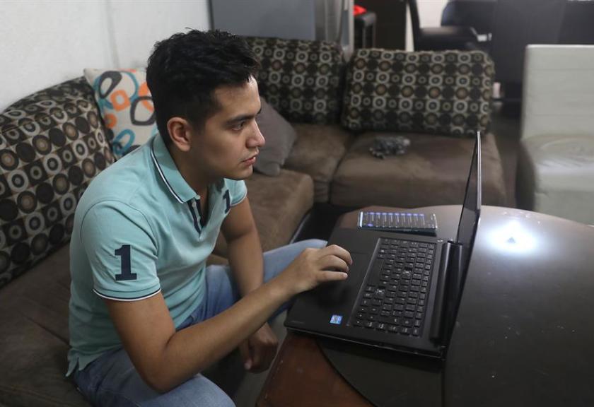 El subsecretario de Educación Media Superior informó que las clases para Media Superior no serán transmitidas por televisión.