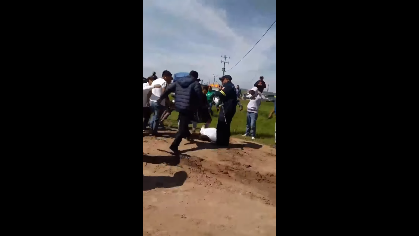 (Video) Intentan linchar a supuesto violador en Edomex