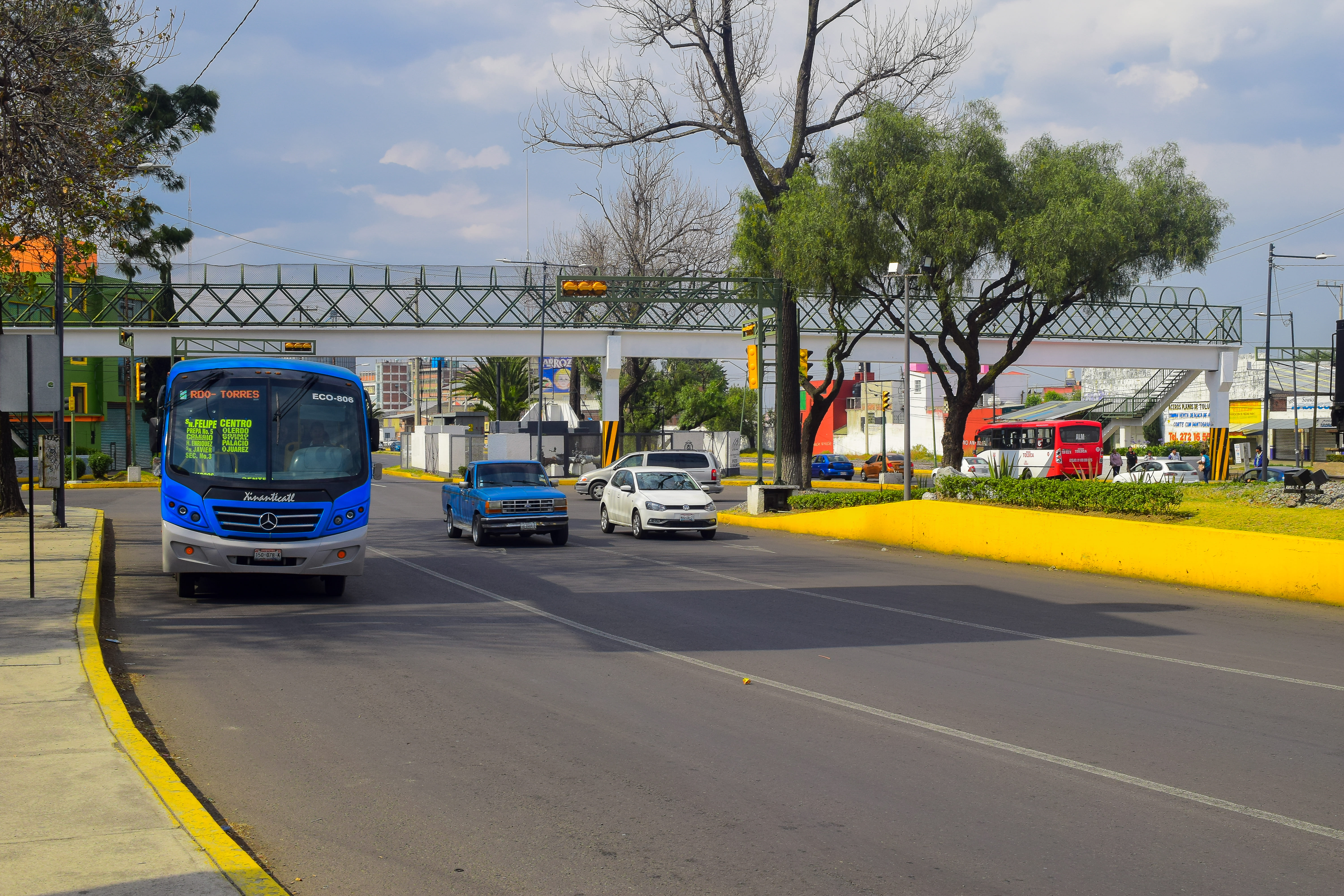 pasajeros-no-usan-cubrebocas-en-transporte-publico-en-toluca