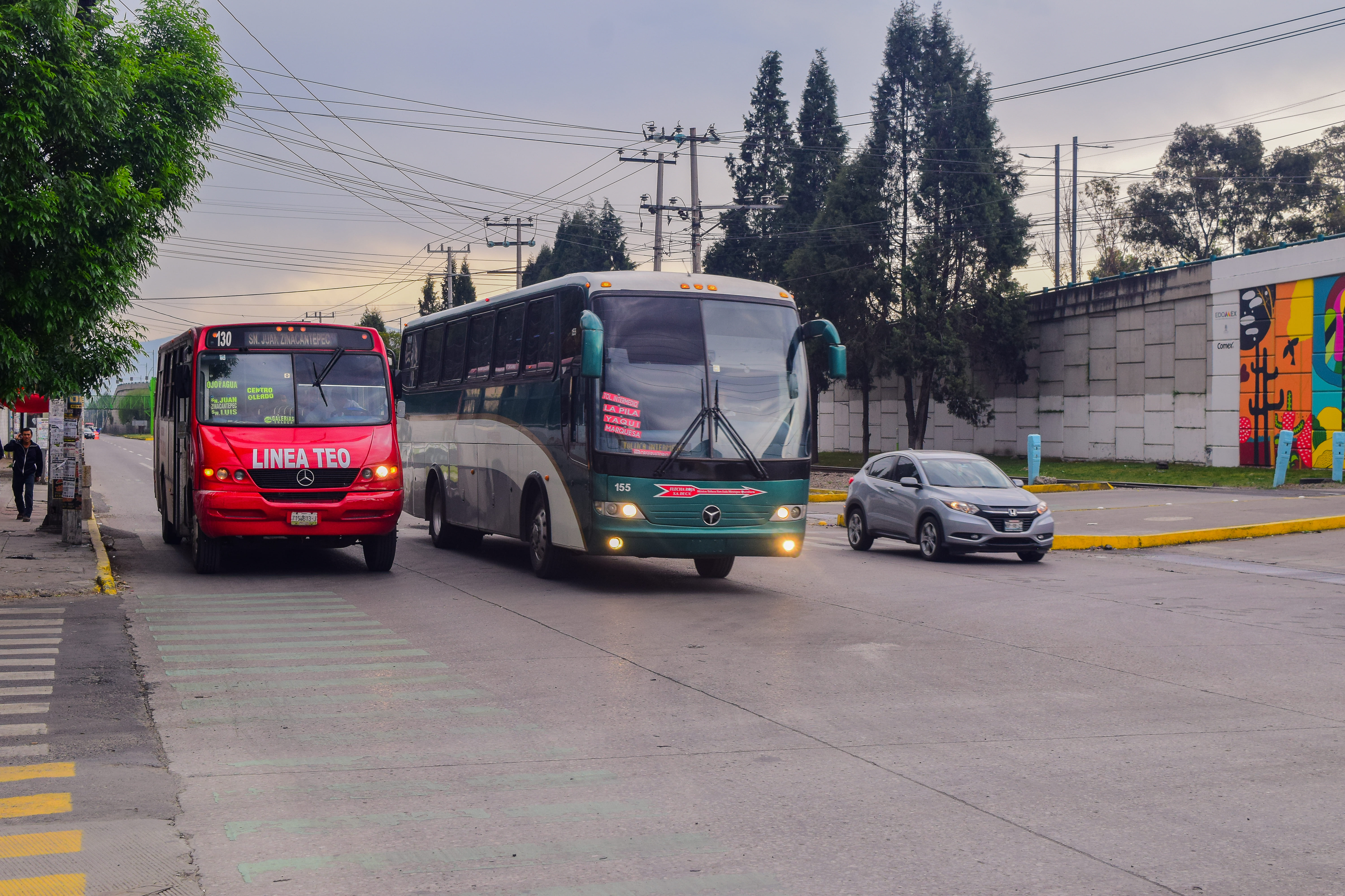 Retiran ruta Toluca-Tianguistenco y bajan pasaje de la ruta Toluca-Almoloya del Río