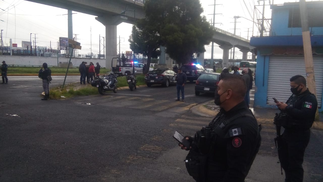 vecinos-se-oponen-a-demolicion-de-parque-y-llegan-granaderos-en-toluca5