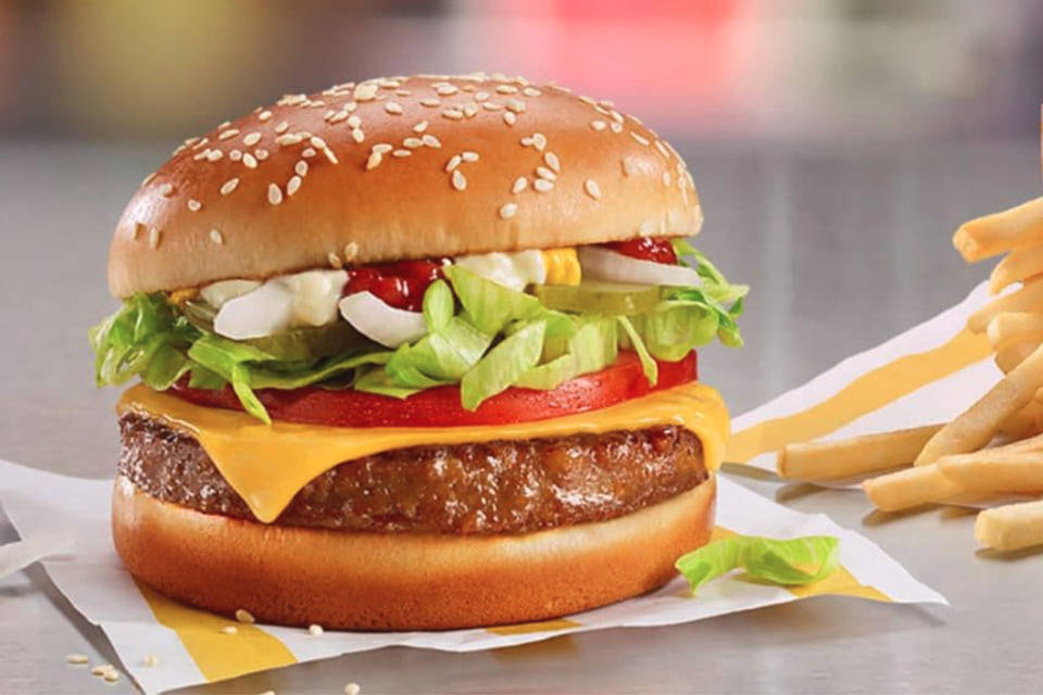 Mujer-guarda-hamburguesa-por-24-anos