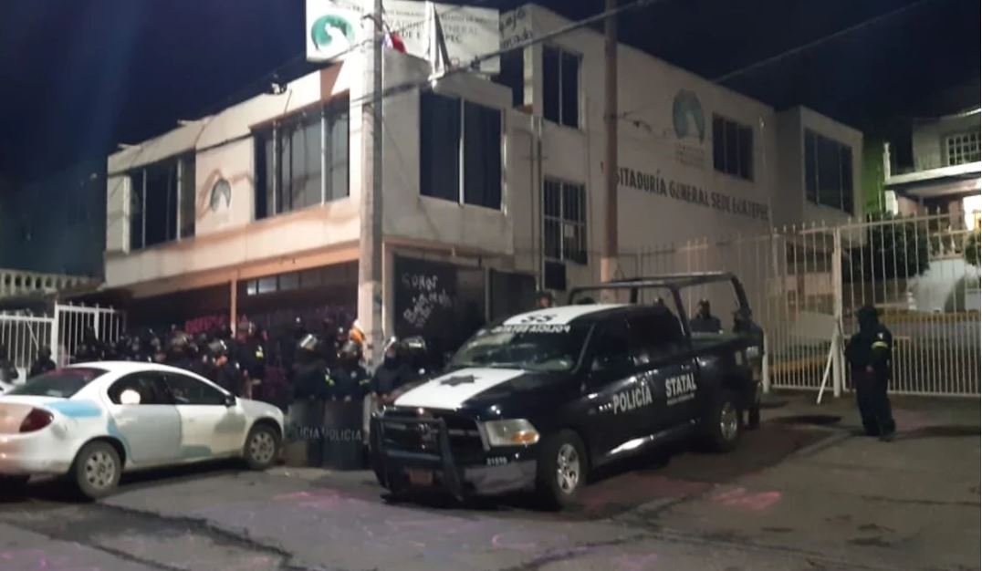 Obligatorio-el-uso-del-cubrebocas-en-Toluca-Multas-y-arresto