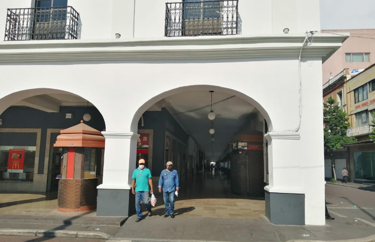 en problemas económicos negocios del centro de toluca