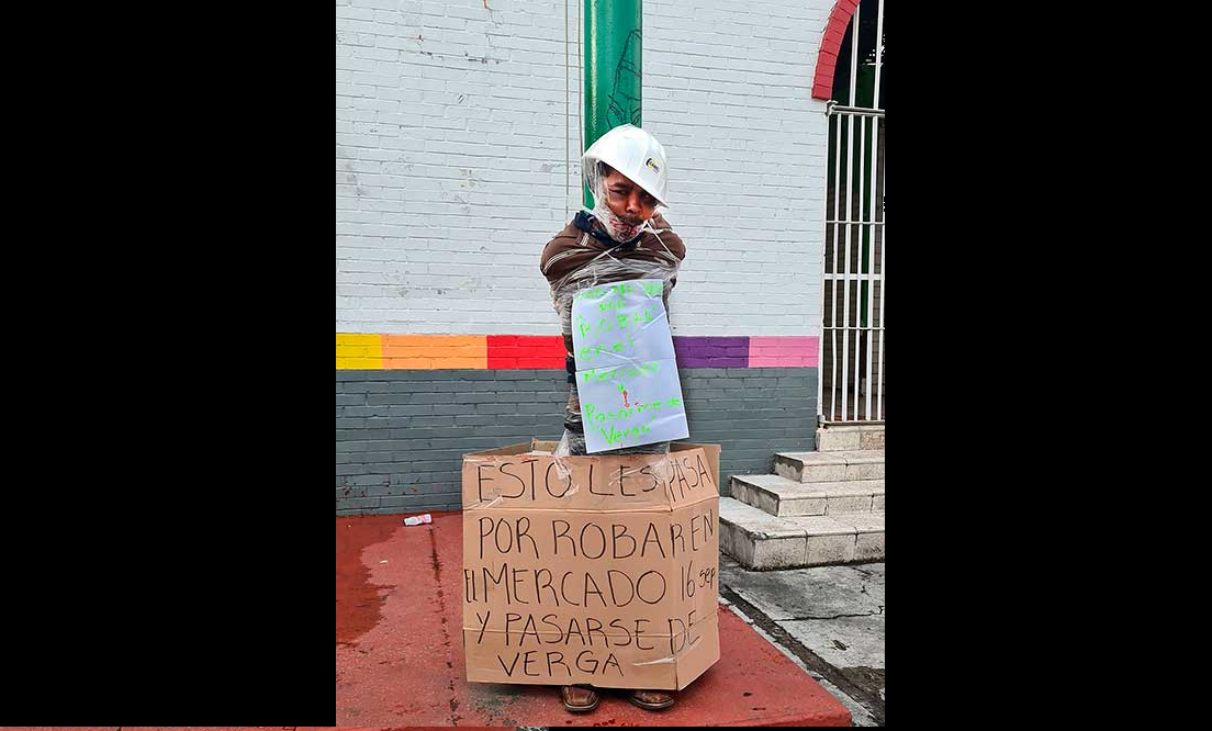 (Video) Golpean y amarran a poste a presunto ratero del Mercado 16 de septiembre en Toluca
