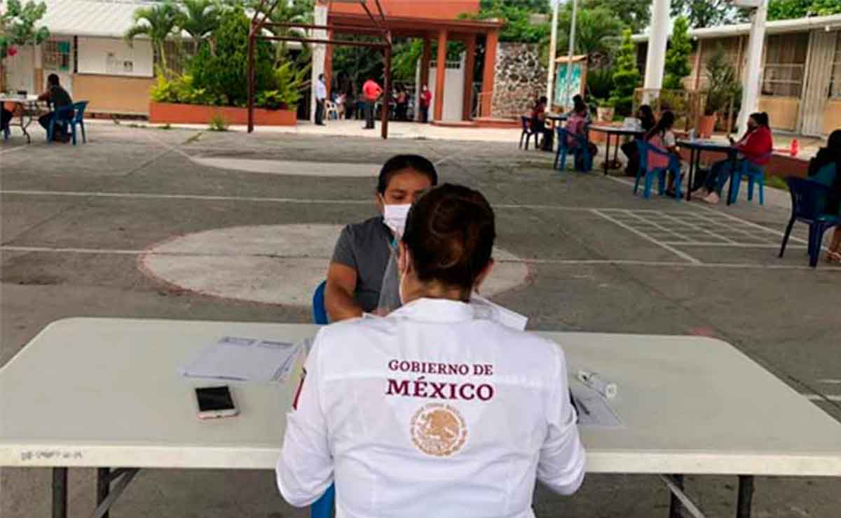 Participa en la Beca Promotores de clubes por la paz.