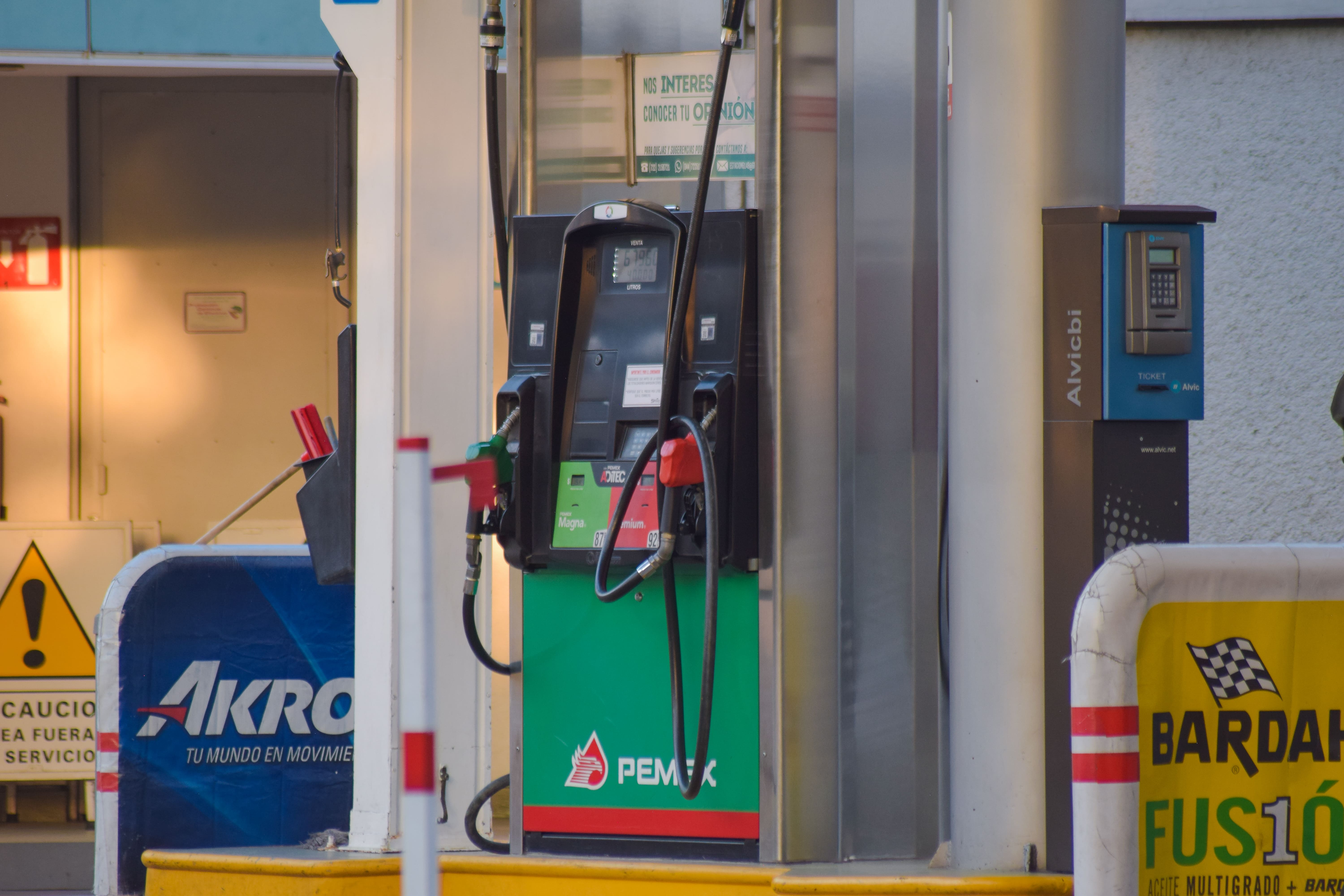 profeco-revisara-que-se-den-los-litros-completos-en-gasolineras